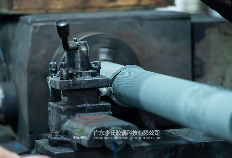 信得膠輥廠生產(chǎn)實景